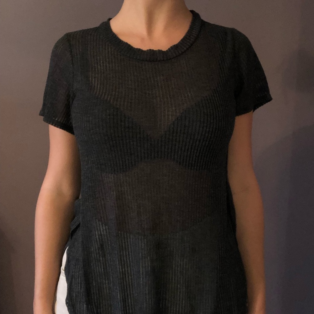 Sheer short sleeve tunic tee